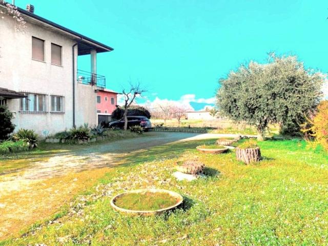 Villa Indipendente in vendita a Ospitaletto, Lombardia