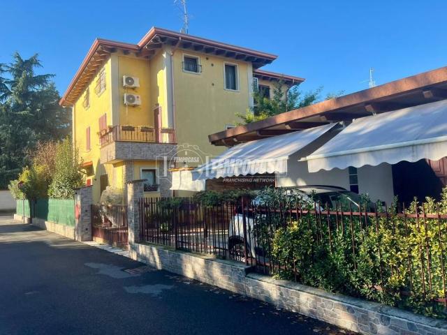 Villa Indipendente in vendita a Ospitaletto, Lombardia