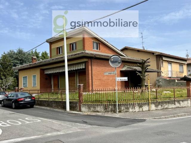 Villa Indipendente in vendita a Ospitaletto, Lombardia