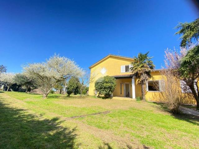 Villa Indipendente in vendita a Ostellato, Reggio Emilia