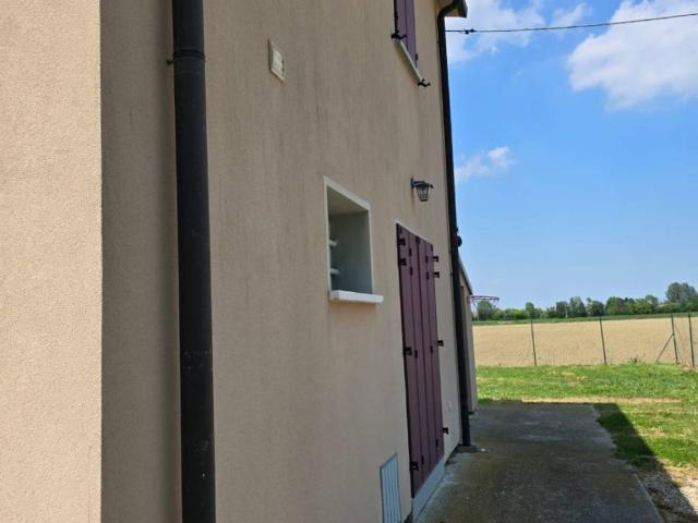 Villa Indipendente in vendita a Ostellato, Reggio Emilia