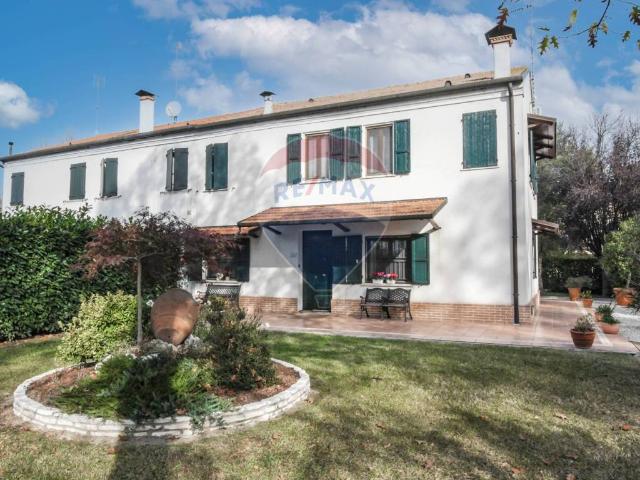 Villa Indipendente in vendita a Ostellato, Reggio Emilia