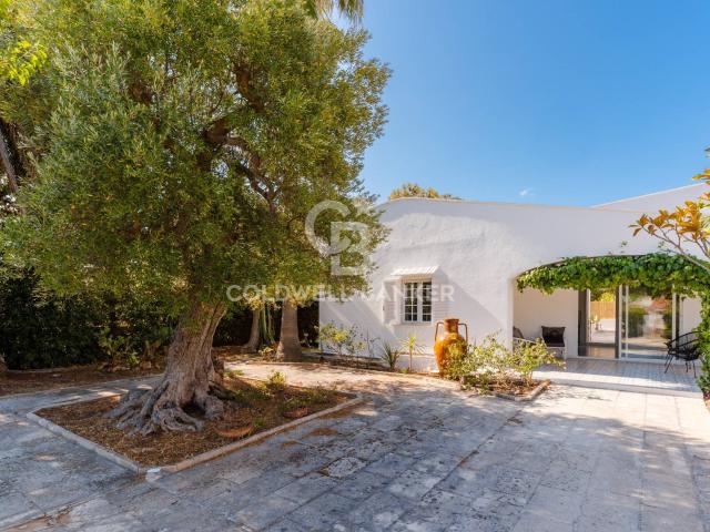 Villa Indipendente in vendita a Rosa Marina di Ostuni, Puglia
