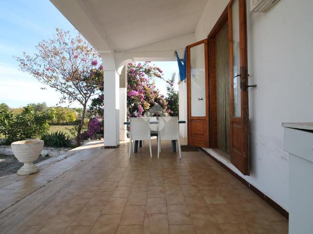 Villa Indipendente in vendita a Puglia, Brindisi