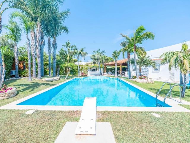 Villa Indipendente in vendita a Villanova, Puglia