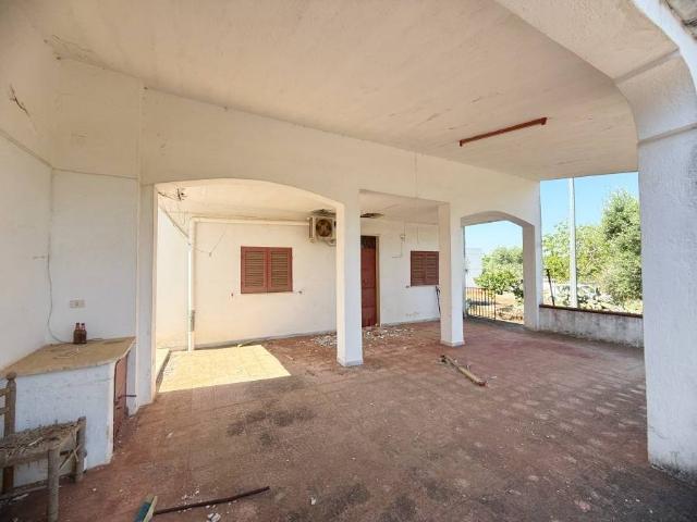 Villa Indipendente in vendita a Puglia, Brindisi