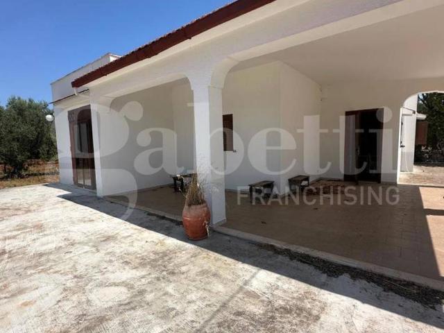 Villa Indipendente in vendita a Puglia, Brindisi