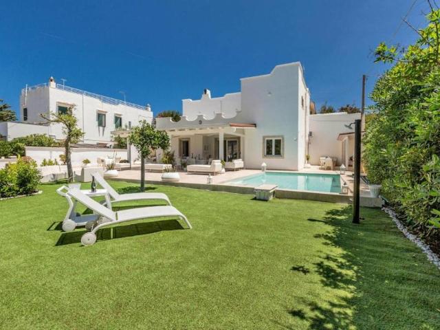 Villa Indipendente in vendita a Villanova di Ostuni, Puglia