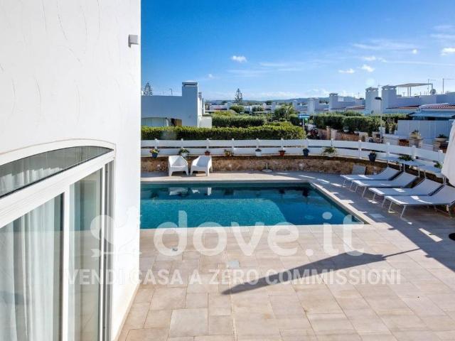 Villa Indipendente in vendita a Villanova di Ostuni, Puglia