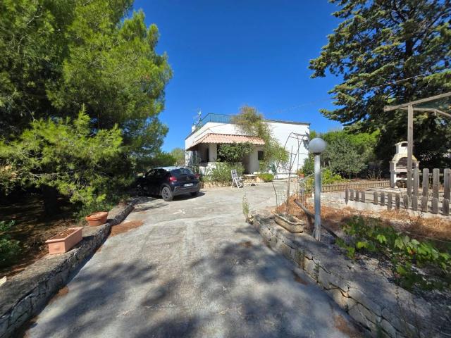 Villa Indipendente in vendita a Puglia, Brindisi