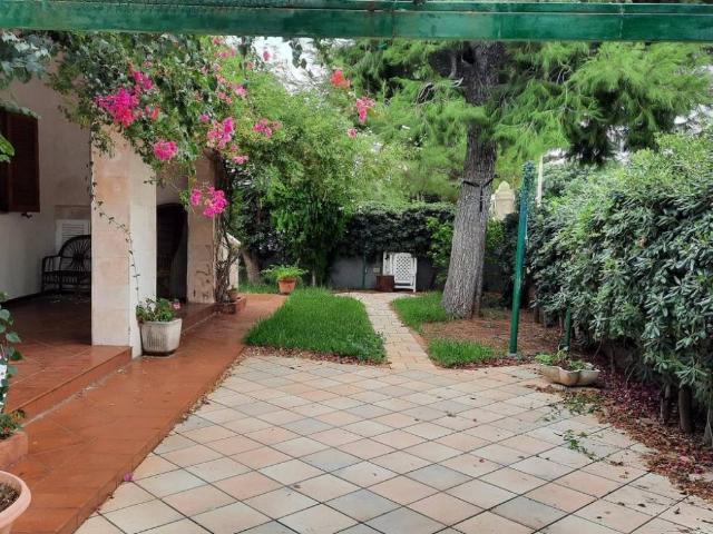 Villa Indipendente in vendita a Rosa Marina di Ostuni, Puglia