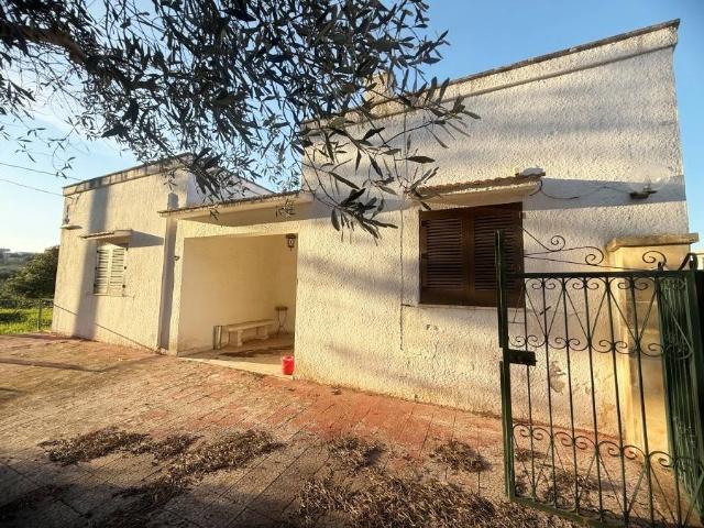 Villa Indipendente in vendita a Puglia, Brindisi