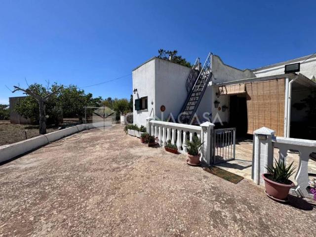 Villa Indipendente in vendita a Puglia, Brindisi