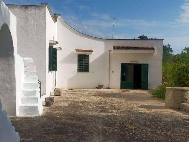 Villa Indipendente in vendita a Puglia, Brindisi