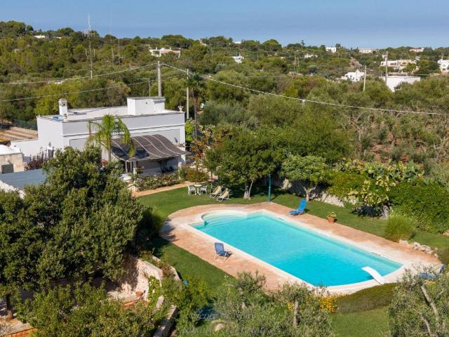 Villa Indipendente in vendita a Contrada Badessa, Ostuni