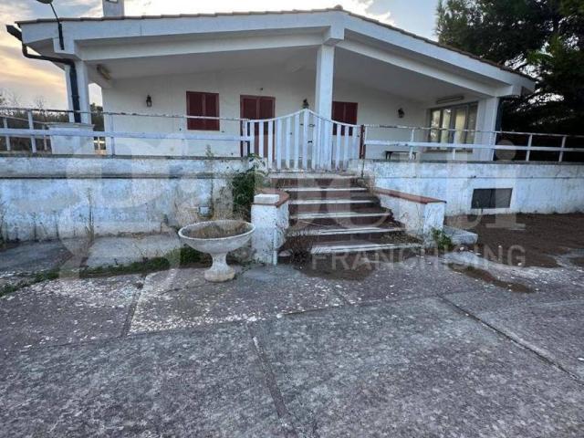 Villa Indipendente in vendita a Ostuni, Brindisi