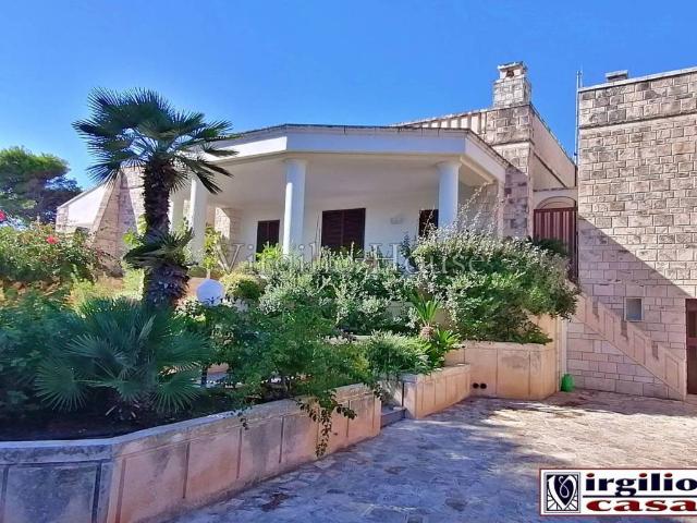 Villa Indipendente in vendita a Monticelli, Puglia
