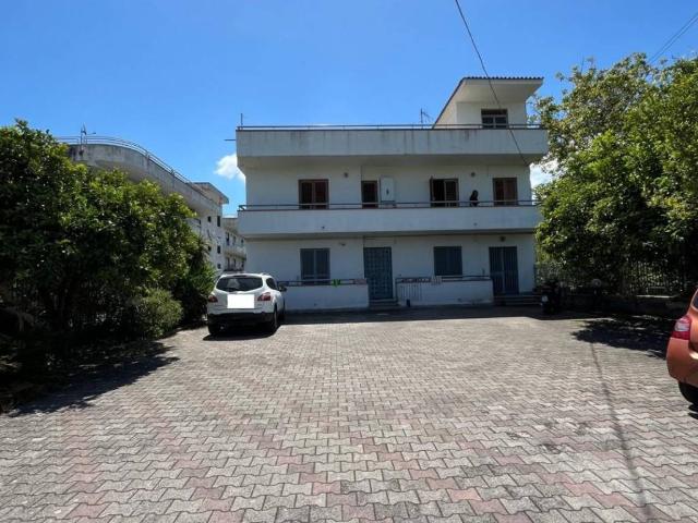 Villa Indipendente in vendita a Ottaviano, Napoli