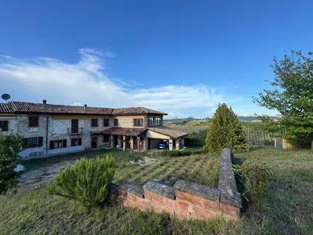 Villa Indipendente in vendita a Piemonte, Alessandria