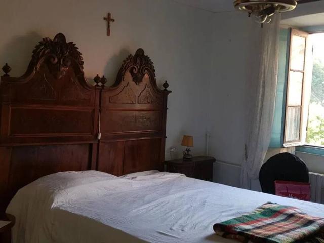 Villa Indipendente in vendita a Ottone, Reggio Emilia