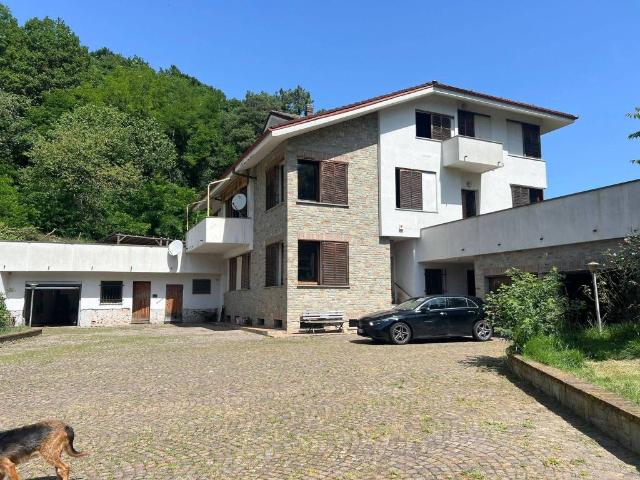 Villa Indipendente in vendita a Piemonte, Alessandria