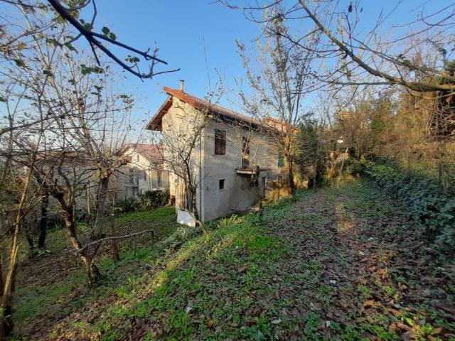 Villa Indipendente in vendita a Piemonte, Alessandria