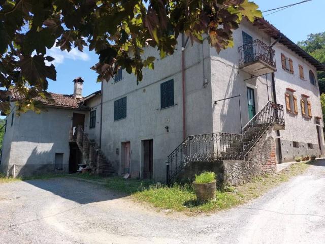 Villa Indipendente in vendita a Piemonte, Alessandria