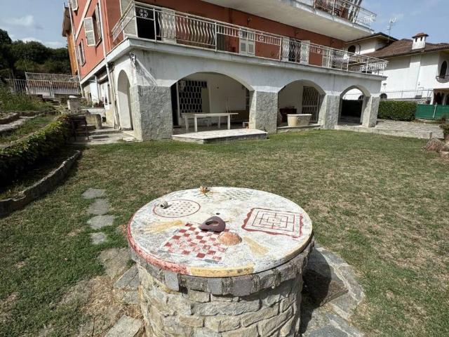 Villa Indipendente in vendita a Piemonte, Alessandria