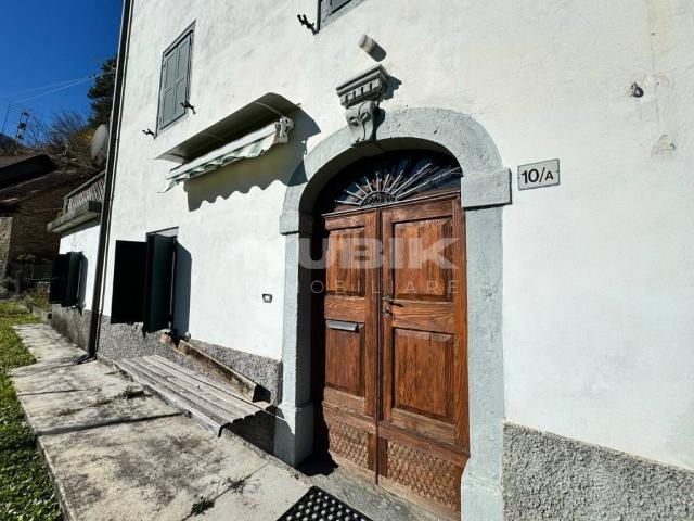 Villa Indipendente in vendita a Ovaro, Friuli-Venezia Giulia