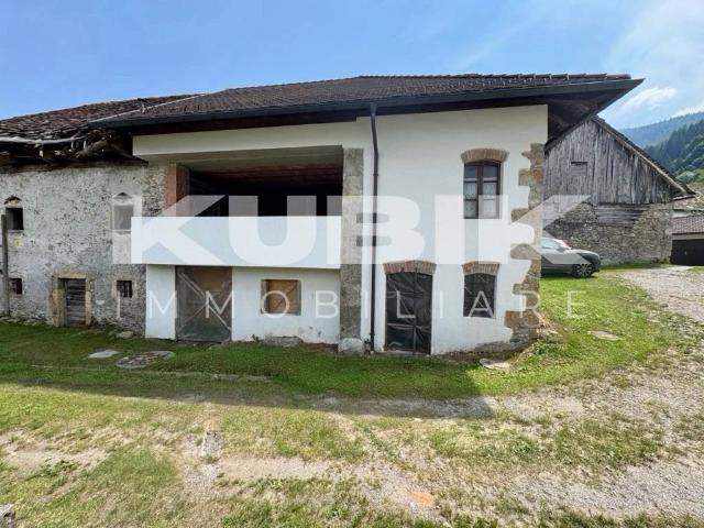 Villa Indipendente in vendita a Ovaro, Friuli-Venezia Giulia