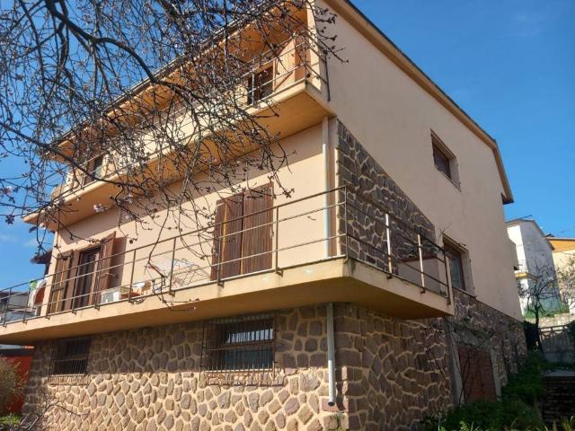Villa Indipendente in vendita a Ozieri, Sardigna/Sardegna