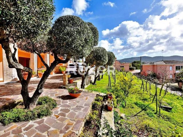 Villa Indipendente in vendita a Ozieri, Sardigna/Sardegna