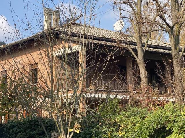 Villa Indipendente in vendita a Unione dei comuni Savena-Idice, Ozzano Dell'emilia