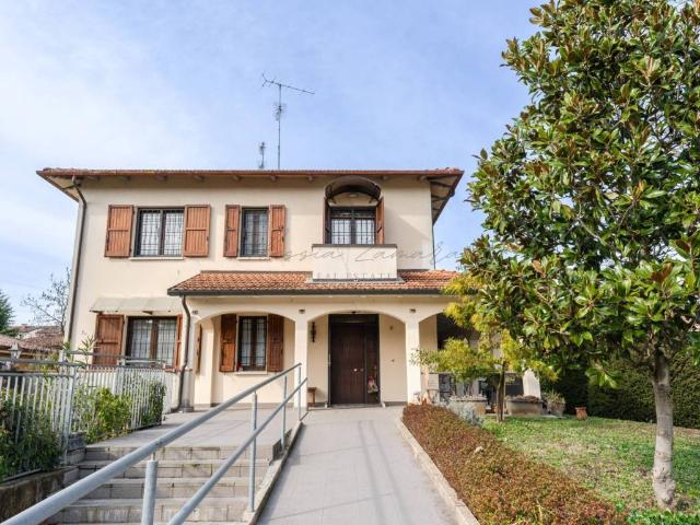 Villa Indipendente in vendita a Unione dei comuni Savena-Idice, Ozzano Dell'emilia