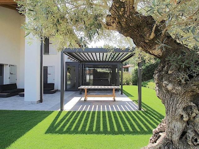 Villa Indipendente in vendita a Unione dei comuni Savena-Idice, Ozzano Dell'emilia