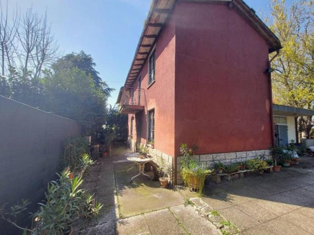 Villa Indipendente in vendita a Unione dei comuni Savena-Idice, Ozzano Dell'emilia