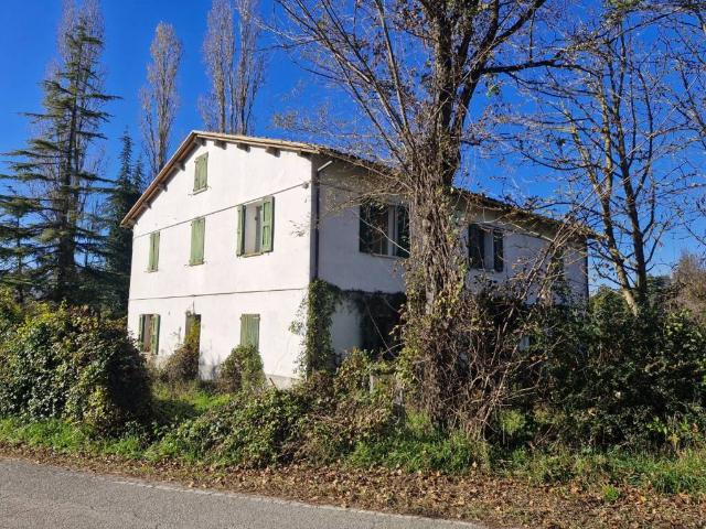 Villa Indipendente in vendita a Unione dei comuni Savena-Idice, Ozzano Dell'emilia