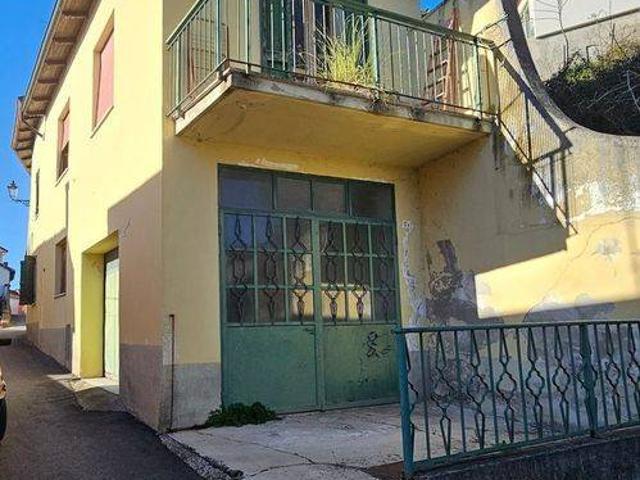 Villa Indipendente in vendita a Piemonte, Alessandria