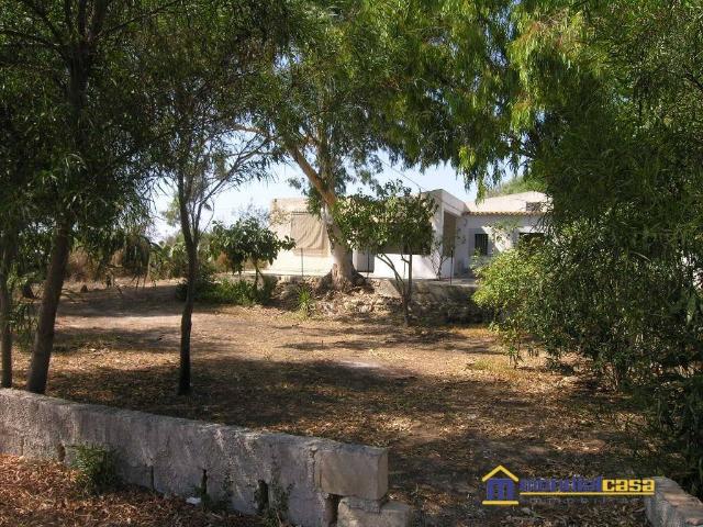 Villa Indipendente in vendita a Pachino, Sicilia