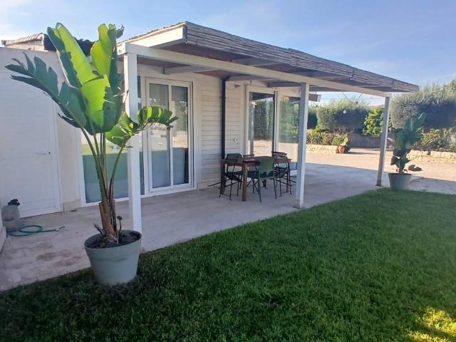 Villa Indipendente in vendita a Marzamemi, Pachino
