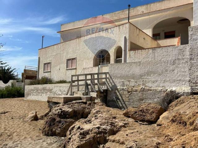 Villa Indipendente in vendita a Pachino, Sicilia