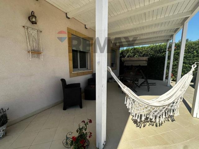 Villa Indipendente in vendita a Pachino, Sicilia