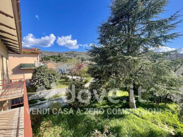 Villa Indipendente in vendita a Paciano, Umbria