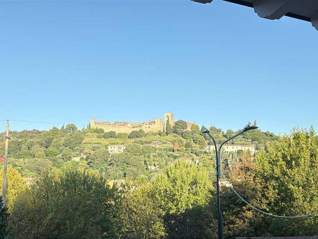 Villa Indipendente in vendita a Padenghe Sul Garda, Lombardia