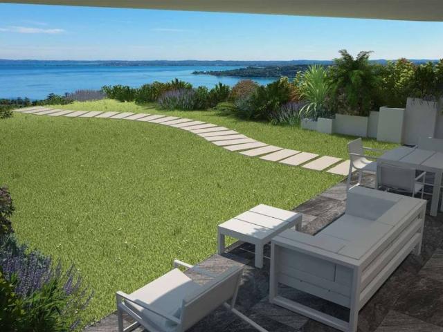 Villa Indipendente in vendita a Padenghe Sul Garda, Lombardia