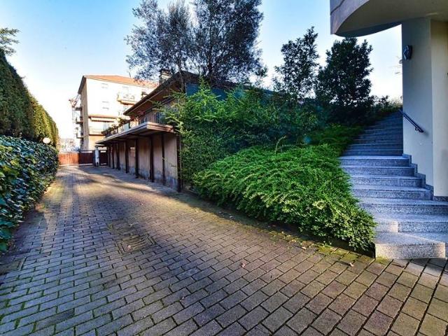 Villa Indipendente in vendita a Zona Omogenea Milano Nord, Paderno Dugnano
