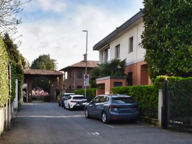 Villa Indipendente in vendita a Zona Omogenea Milano Nord, Paderno Dugnano
