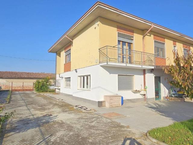 Villa Indipendente in vendita a Paderno Ponchielli, Lombardia