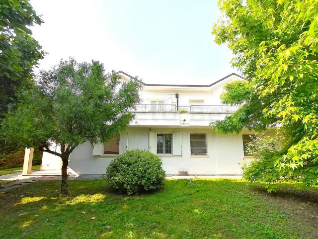 Villa Indipendente in vendita a Camin, Padova