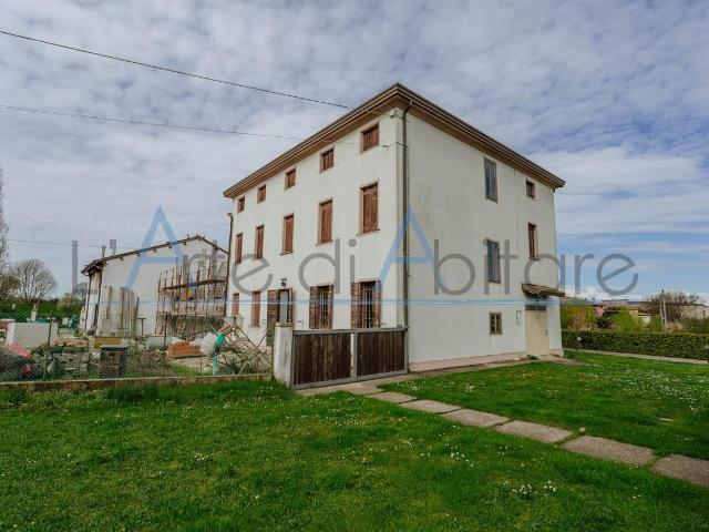 Villa Indipendente in vendita a Paltana, Padova